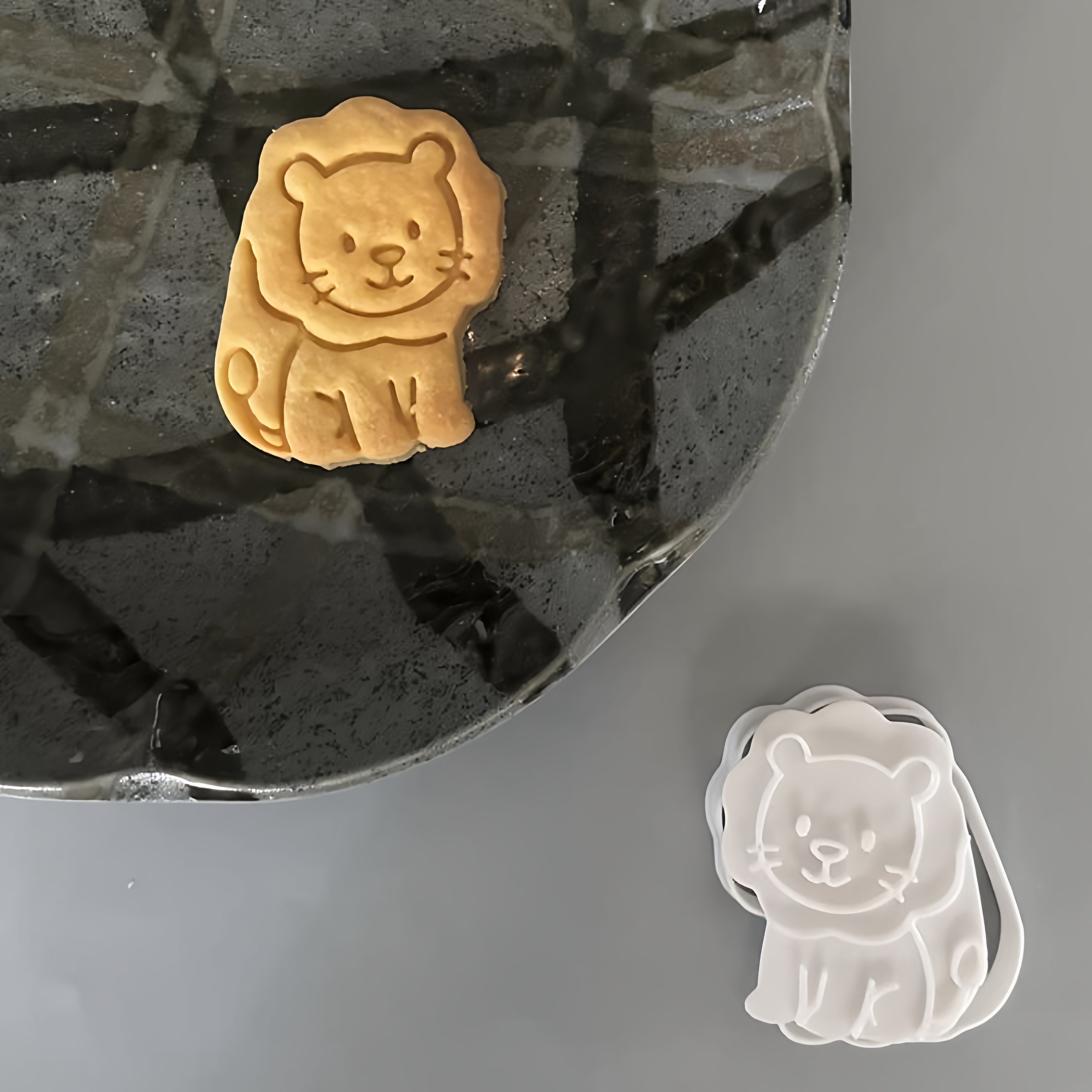 Cartoon Animal Biscuit Cutter  - огляд і ціна Baking Kitchen Kids